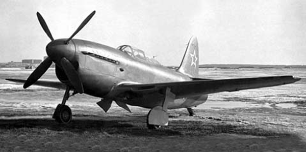 Caza Su-5 - Sputnik Mundo