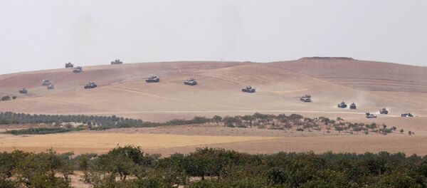 Los tanques del Ejército turco se dirigen hacia Yarabulus, Siria (archivo) - Sputnik Mundo