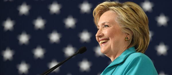 Democratic presidential candidate Hillary Clinton speaks at a campaign event in Reno, Nevada on August 25, 2016 - Sputnik Mundo