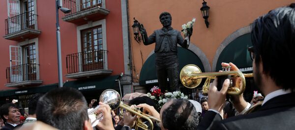 Monumento de Juan Gabriel - Sputnik Mundo