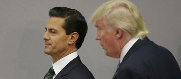 Presidente de México, Enrique Peña Nieto, y candidato a la presidencia de EEUU, Donald Trump - Sputnik Mundo