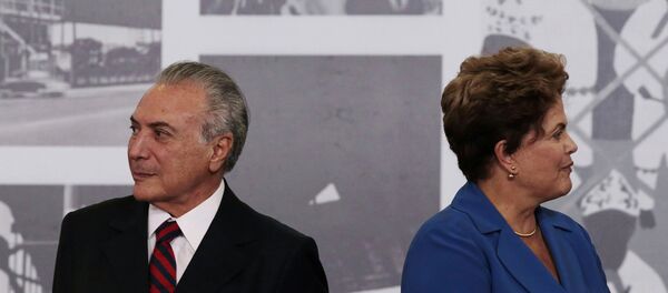 El presidente de Brasil, Michel Temer, y la expresidenta, Dilma Rousseff (archivo) - Sputnik Mundo