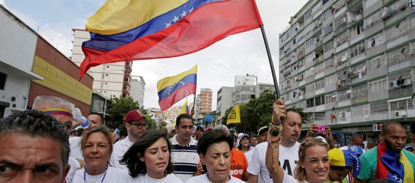 Una marcha de la oposición en Caracas, Venezuela - Sputnik Mundo