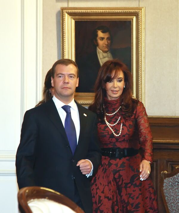Presidente de Rusia, Dmitri Medvédev y presidenta de Argentina, Cristina Fernández de Kirchner, abril de 2010 - Sputnik Mundo