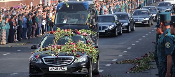 El cortejo fúnebre del presidente de Uzbekistán, Islám Karímov, en Taskent - Sputnik Mundo