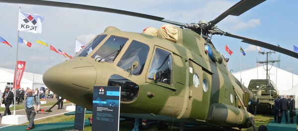 Mi-8 MTPR en el Salón Aeroespacial MAKS 2015 - Sputnik Mundo