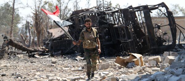 El Ejército de Siria regresa a las tierras libres de terroristas - Sputnik Mundo