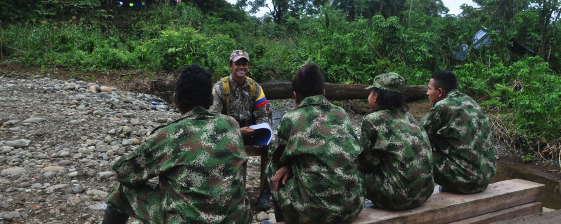 Guerrilleros de las FARC - Sputnik Mundo, 1920, 05.11.2021