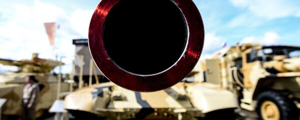 Tanque T-90MS en el Foro Internacional Army 2016 - Sputnik Mundo