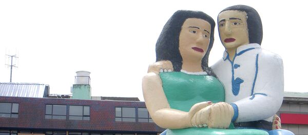 Sentados frente al mar, Puerto Montt, Chile - Sputnik Mundo