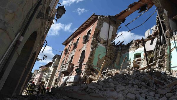 Consecuencias del terremoto en Italia - Sputnik Mundo