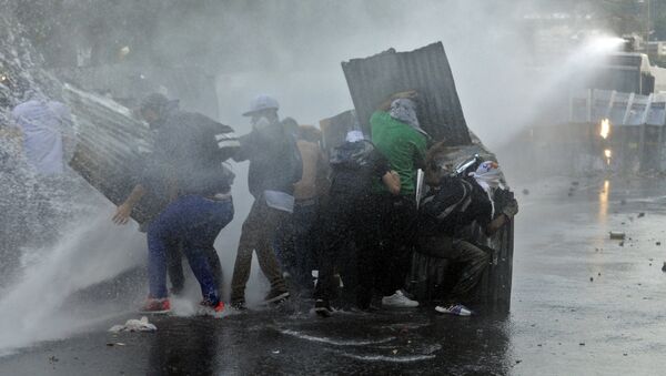 Protesta en Venezuela en febrero del 2014 - Sputnik Mundo