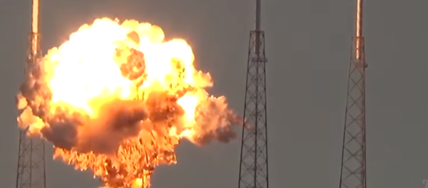 Explosión del SpaceX Falcon 9 - Sputnik Mundo