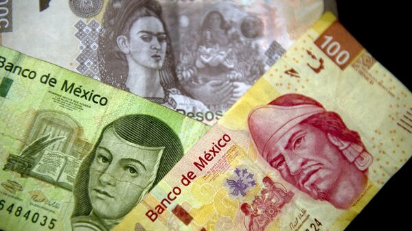 Pesos mexicanos (imagen referencial) - Sputnik Mundo