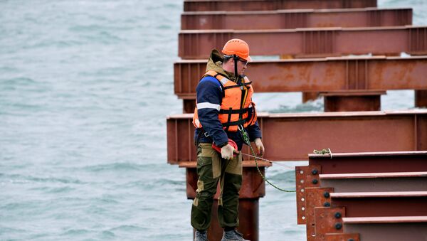 Construcción del puente de Crimea - Sputnik Mundo