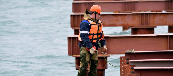 Construcción del puente de Crimea - Sputnik Mundo