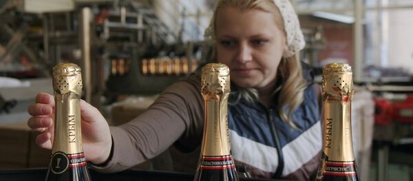 Fabricación de vinos en Crimea Fabricación de vinos en Crimea - Sputnik Mundo