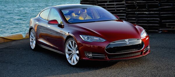 Tesla Model S - Sputnik Mundo