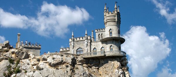 El castillo Nido de golondrina, Crimea El castillo Nido de golondrina, Crimea - Sputnik Mundo