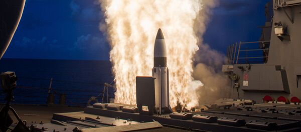 Un misil estadounidense Aegis que se prevé desplegar en Europa como parte del Escudo Antimisiles Un misil estadounidense Aegis que se prevé desplegar en Europa como parte del Escudo Antimisiles - Sputnik Mundo