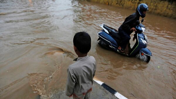 Las inundaciones en la India (archivo) - Sputnik Mundo