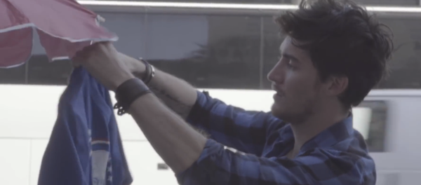 Se mofan de Trump a la vez que sacan dinero para unas cervezas - Sputnik Mundo