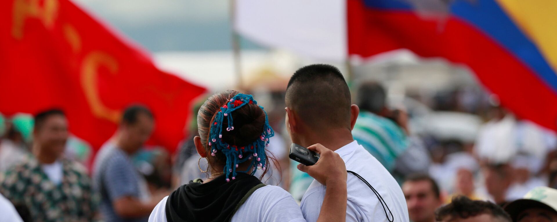 Fighters from Revolutionary Armed Forces of Colombia (FARC),are seen during the closing ceremony of a rebel congress near El Diamante in Yari Plains, Colombia - Sputnik Mundo, 1920, 13.07.2021