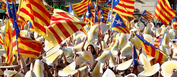 Las banderas catalanas - Sputnik Mundo