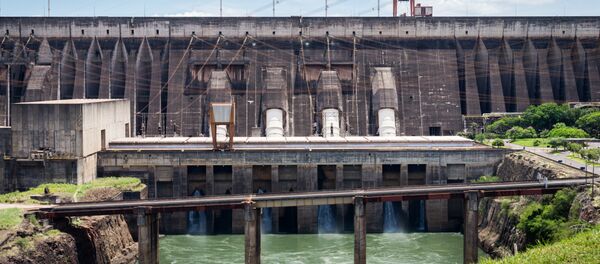 Una central hidroelétrica - Sputnik Mundo
