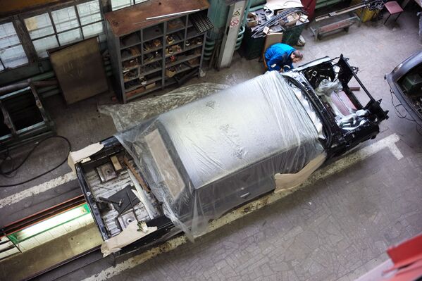 El espíritu soviético de los legendarios automóviles ZIL - Sputnik Mundo