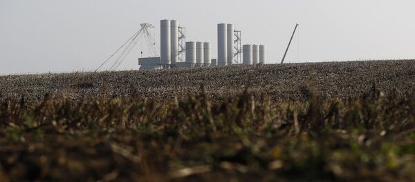 El territorio donde se construirá la central nuclear Hinkley Point C en Inglaterra El territorio donde se construirá la central nuclear Hinkley Point C en Inglaterra - Sputnik Mundo