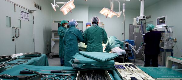 Durante una operación (imagen referencial) Durante una operación (imagen referencial) - Sputnik Mundo