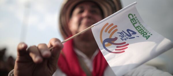 Manifestante del Sí a la Paz, en Colombia - Sputnik Mundo