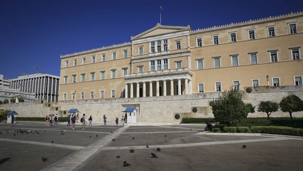 Edificio del Parlamento Griego, Atenas Edificio del Parlamento Griego, Atenas - Sputnik Mundo