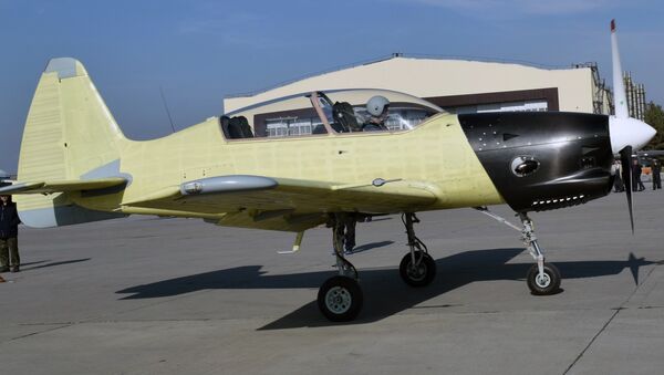 El avión Yak-152 - Sputnik Mundo