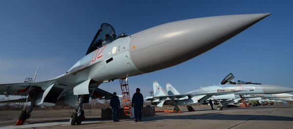 El caza ruso Su-35 - Sputnik Mundo