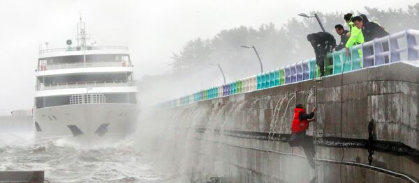 El tifón Chaba en Corea del Sur - Sputnik Mundo