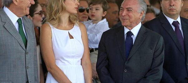 Presidente de Brasil Michel Temer y su esposa Marcela Temer - Sputnik Mundo