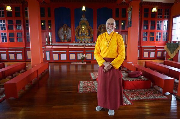 Pema Gompo, instructor del único templo budista de habla hispana en Sudamérica, en Uruguay  - Sputnik Mundo