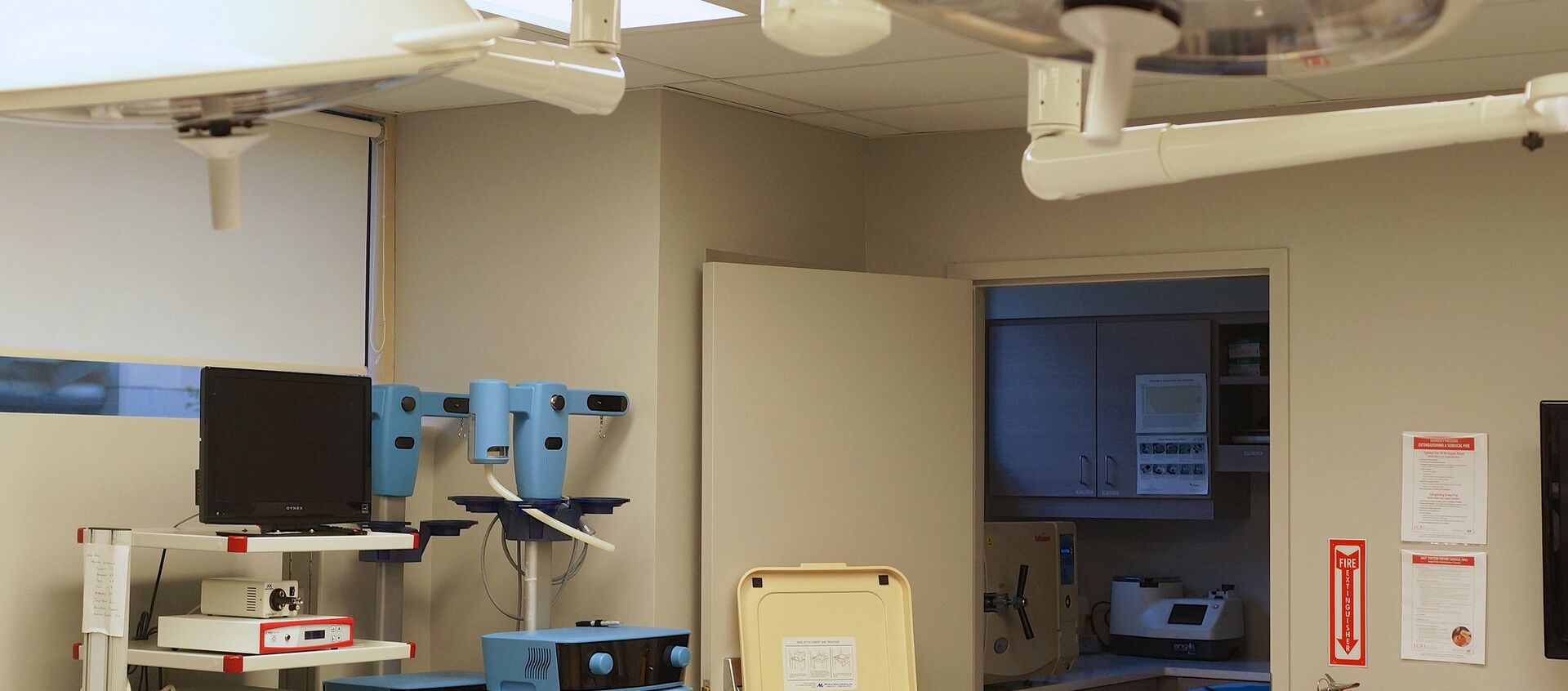 despacho de cirugía plástica - Sputnik Mundo, 1920, 08.10.2016