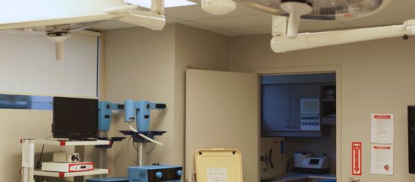 despacho de cirugía plástica - Sputnik Mundo