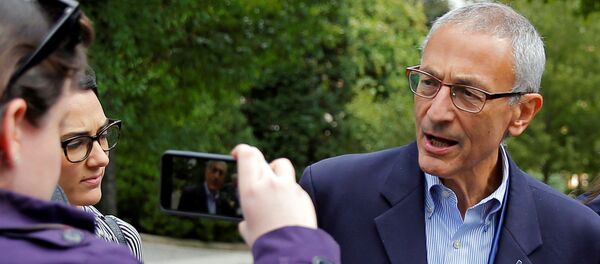 John Podesta, responsable de la campaña electoral de Hillary Clinton - Sputnik Mundo