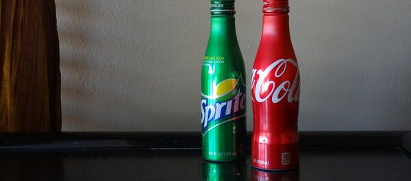 Cola y Sprite - Sputnik Mundo