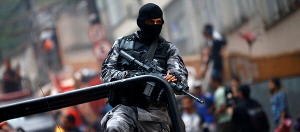 La policía de Río de Janeiro - Sputnik Mundo