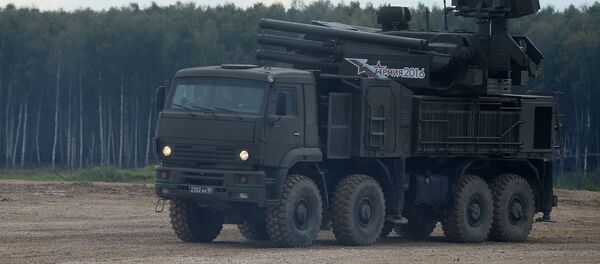 El sistema antiaéreo cañón-misil ruso Pantsir - Sputnik Mundo