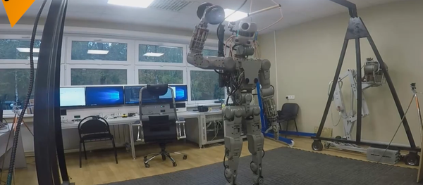 Nuevo robot androide Fedor Nuevo robot androide Fedor - Sputnik Mundo