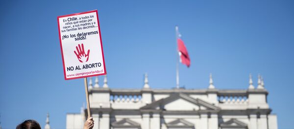 Una protesta contra el aborto en Santiago, Chile - Sputnik Mundo