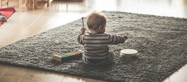 Un bebé - Sputnik Mundo