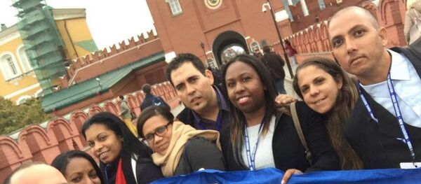 Delegación de jóvenes cubanos en el Kremlin Delegación de jóvenes cubanos en el Kremlin - Sputnik Mundo