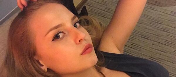 Oksana Neveselaya, profesora de matemática Oksana Neveselaya, profesora de matemática - Sputnik Mundo